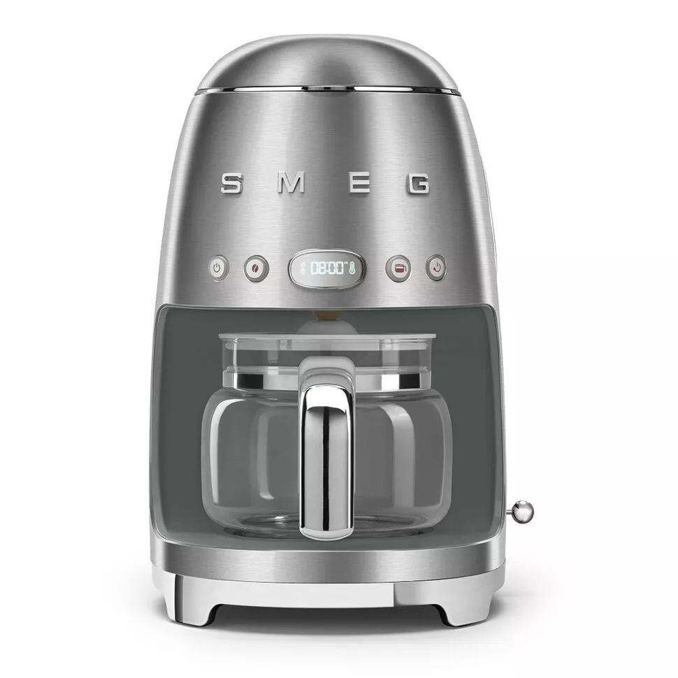 Новая линейка кофеварок Smeg для заваривания холодного кофе